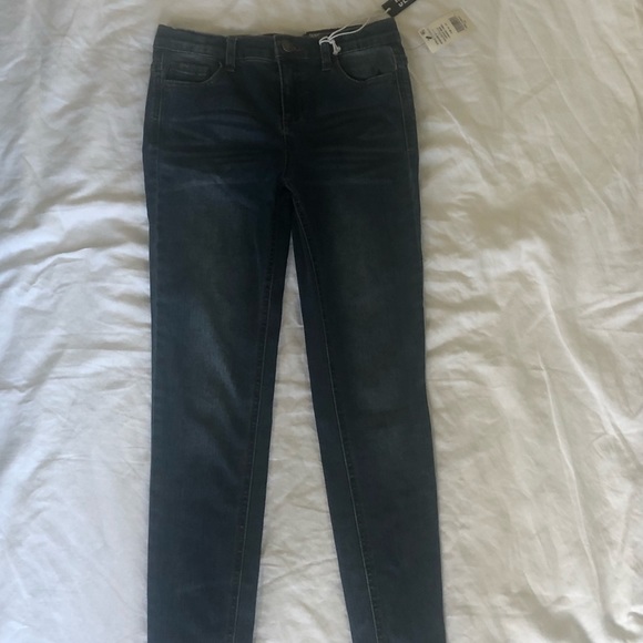NWT skinny jeans - Picture 1 of 3